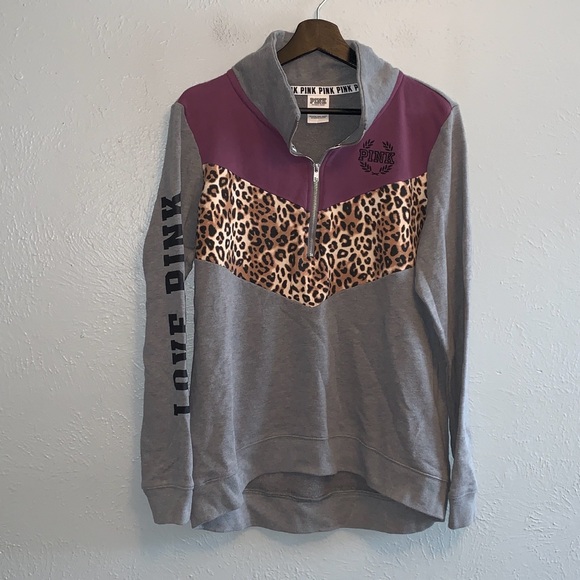 Vs half zip - Picture 1 of 2
